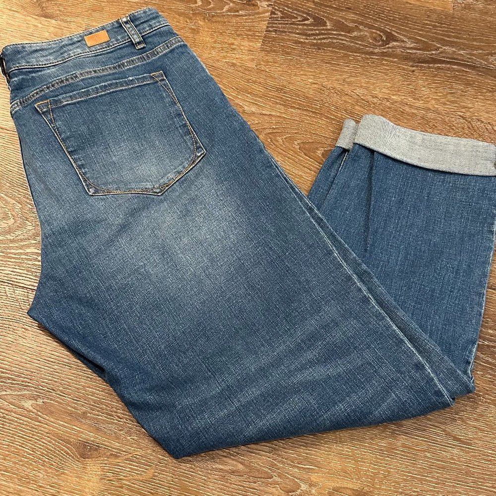 LL BEAN SIGNATURE WOMENS BOYFRIEND JEANS | SIZE: 10